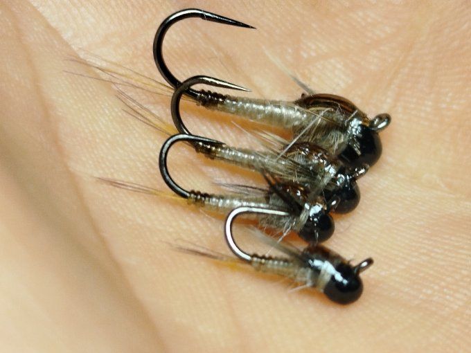 Nymphe de baetidé tan jig off